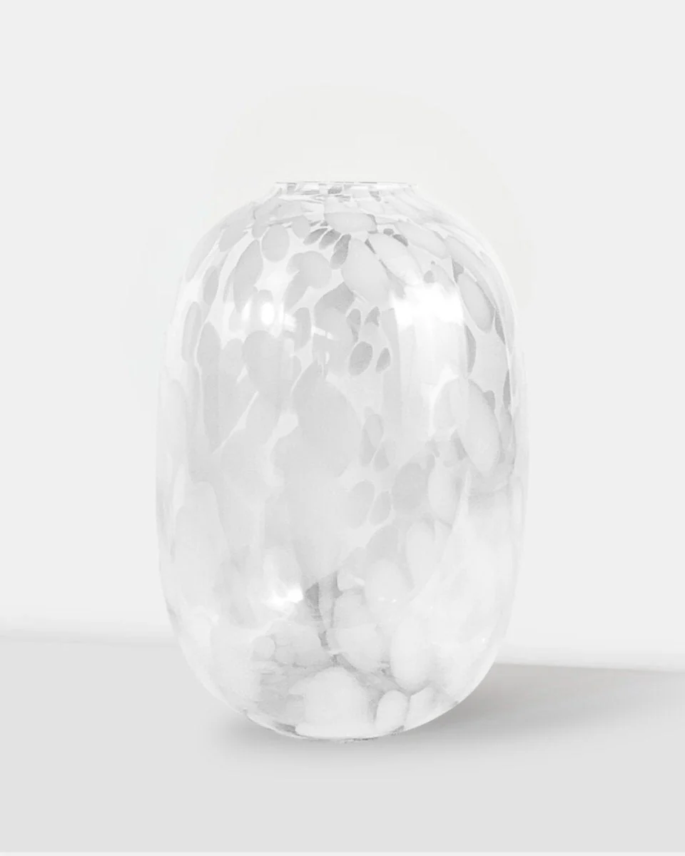Crystal Clarity Vase - Image 3