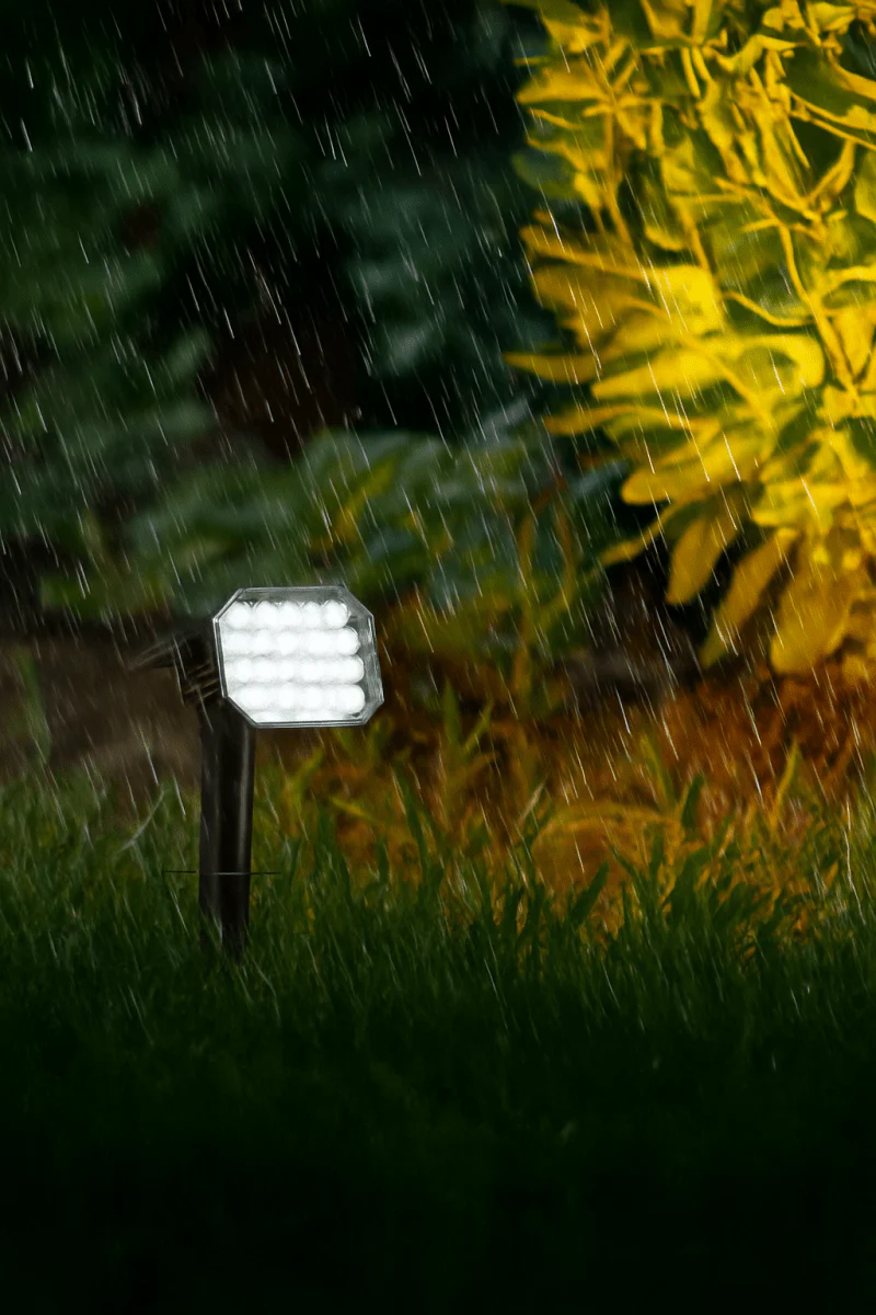 EcoSpot Garden Spike Lights - Image 2