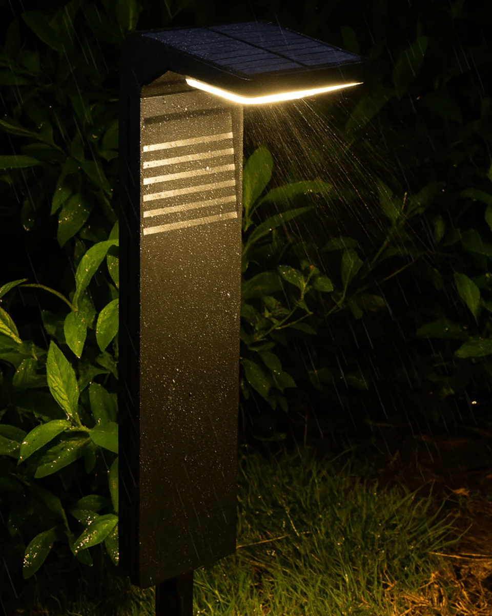 Halo Post Garden Lights - Image 3