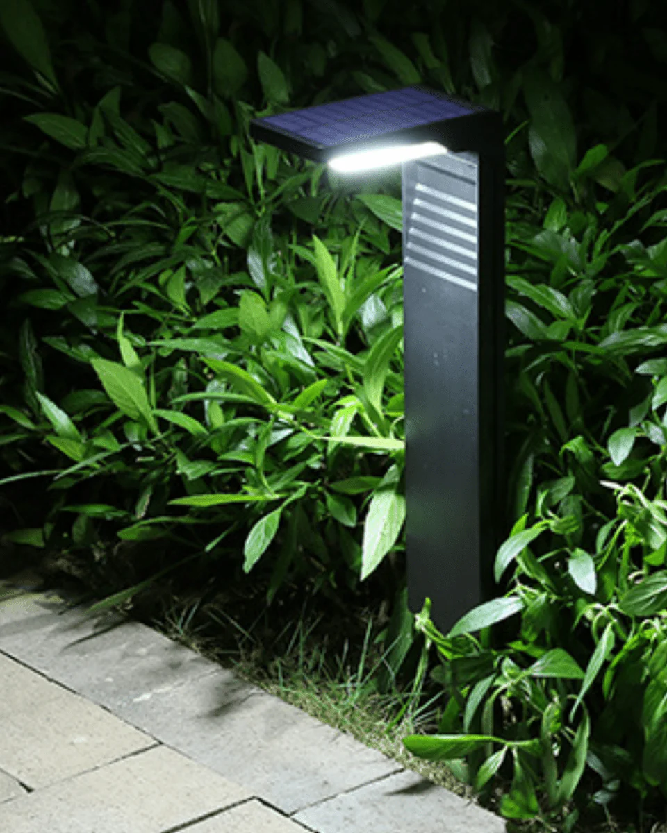 Halo Post Garden Lights - Image 4