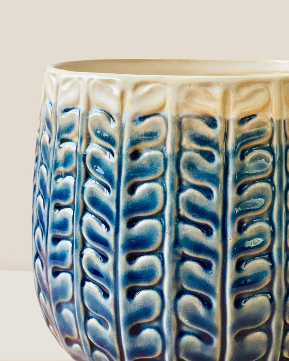 Tina Ceramic Pot - Medium - Image 4