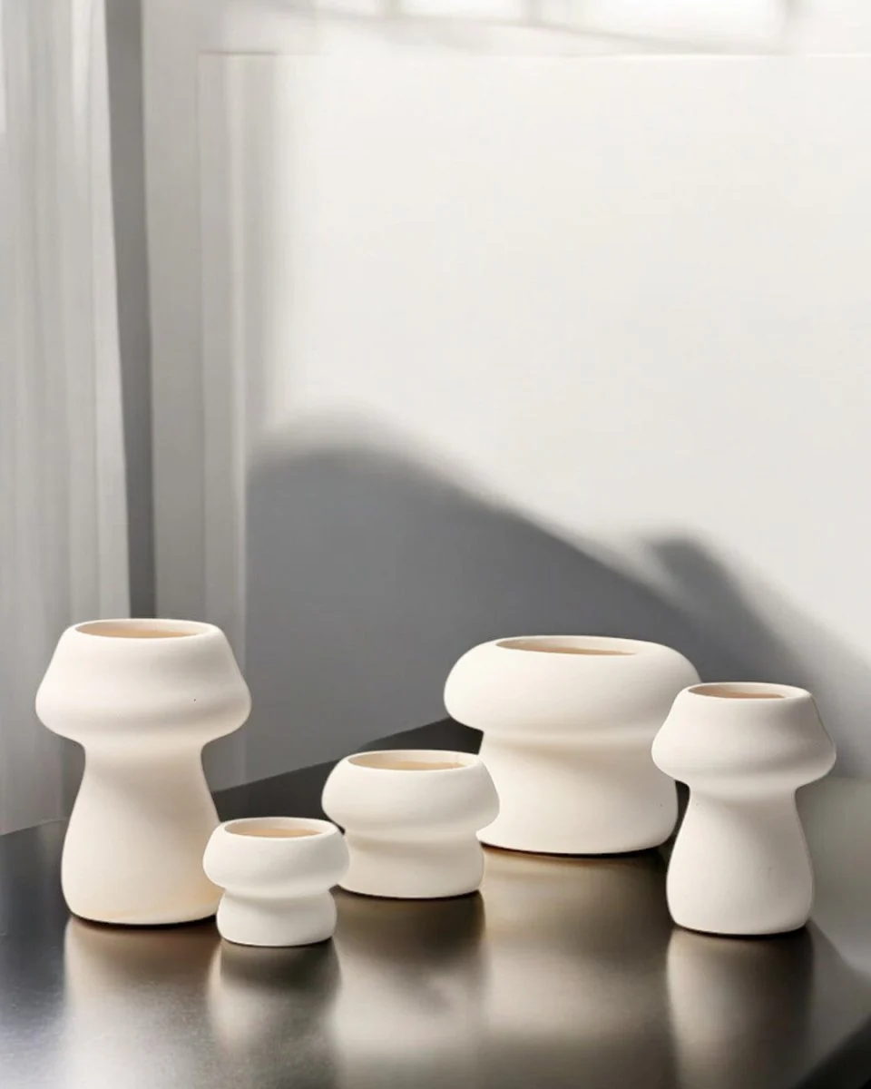 Mushroom Pots Small - Image 9