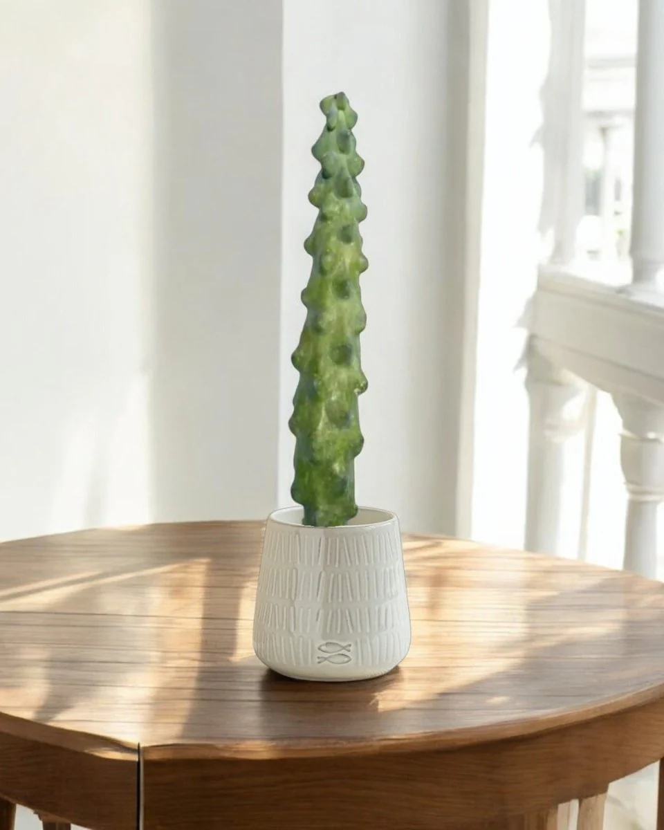 Twiggy White Glazed Pot - Image 3